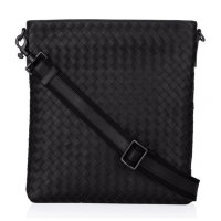 Bottega Veneta/葆蝶家 黑色皮质编织牛皮男士大号斜挎包  黑色