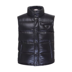 PRADA/普拉达 时尚休闲 修身 羽绒马甲 男士外套  黑色  50