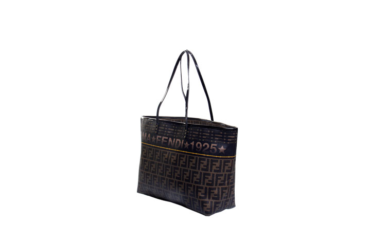 fendi(芬迪)棕色logo单肩包